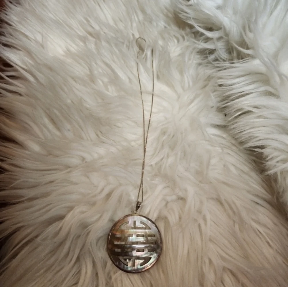 Vintage Abalone‎ Mother of Pearl sterling necklace pendant